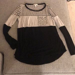 Long sleeve t-shirt